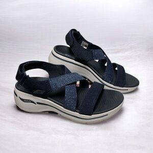 Skechers Go Walk Arch Fit Navy Blue Sparkle Womens Sandals Size 7 NEW in box